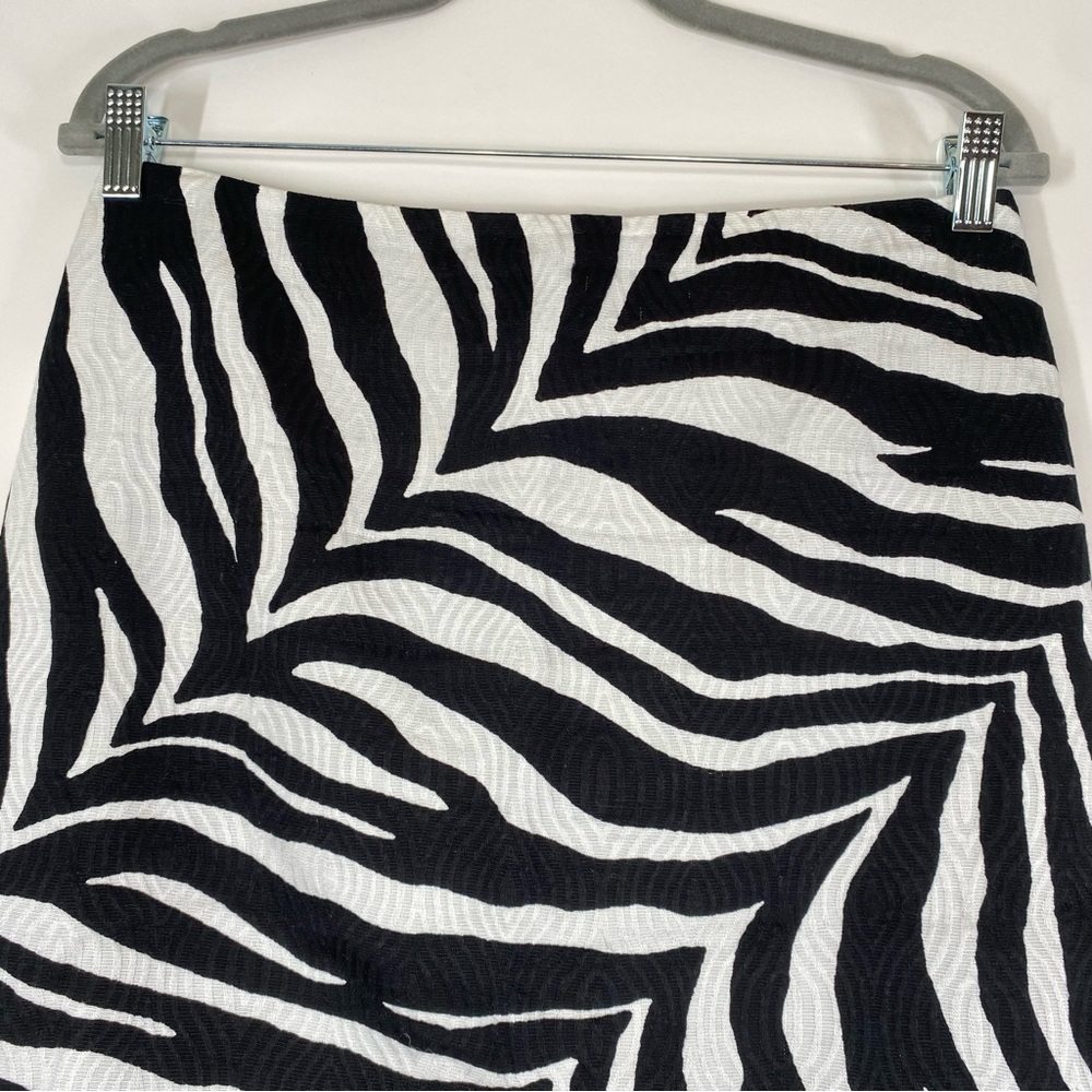 Talbots Petite Zebra Print Pencil Cotton Skirt Size 8P Lined Vent Knee Length - Picture 2 of 13